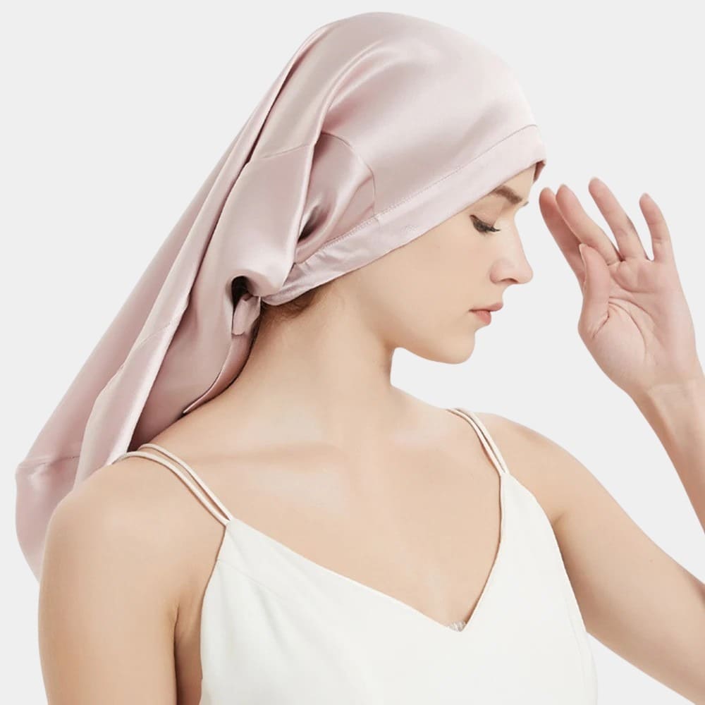 Bonnet de nuit en soie long rose poudré